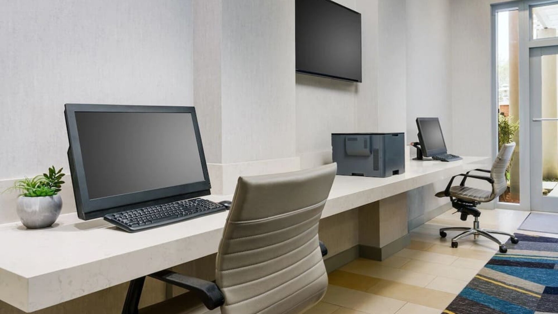 Business center available at Hyatt HOUSE Fort Lauderdale Airport-South & Cruise Port.