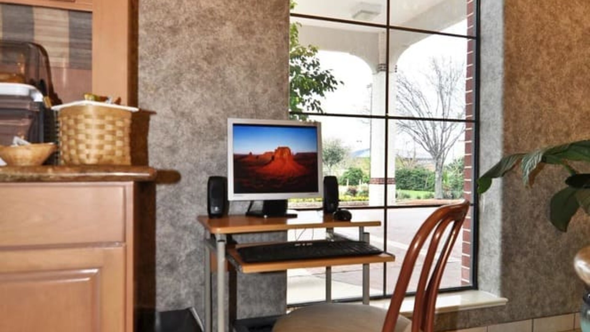 Business center available at Best Western Pearland Inn.