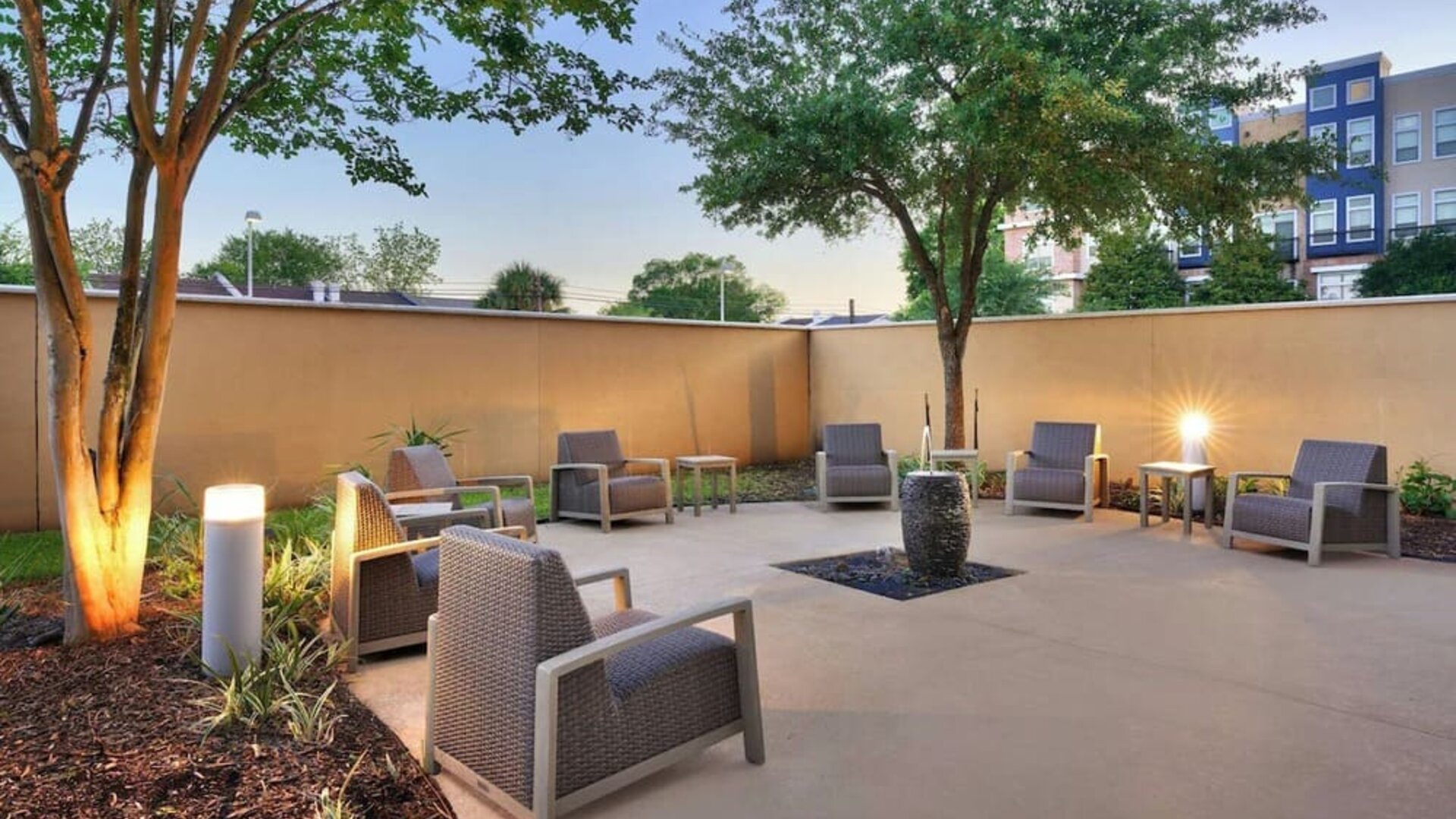 Garden perfect for coworking at Courtyard By Marriott Houston NASA/Clear Lake.