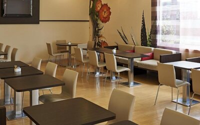 Ibis Monterrey Valle