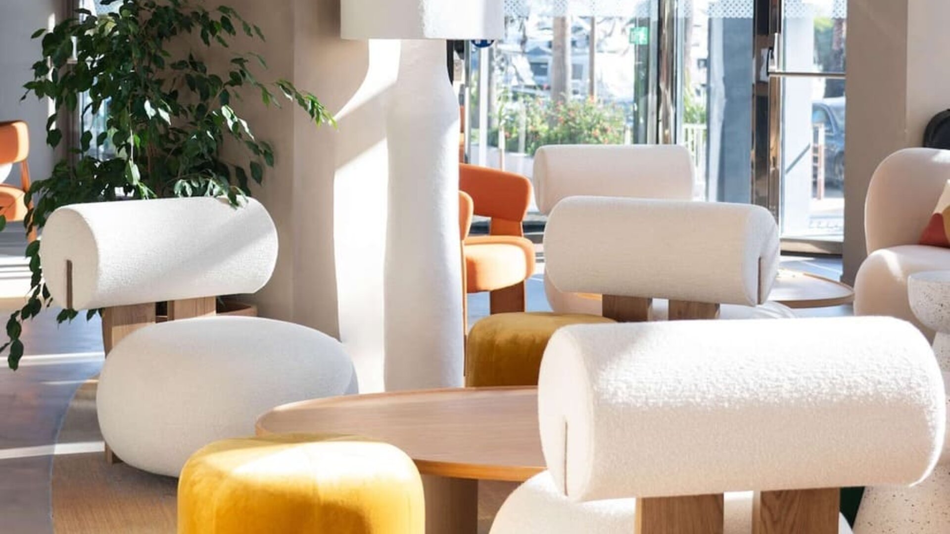 Coworking space at Canopy By Hilton Cannes.