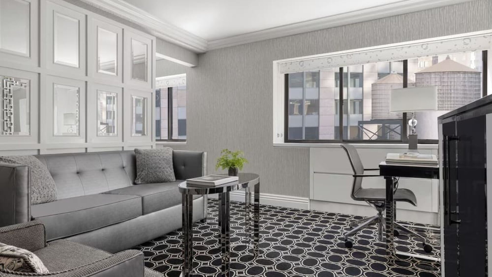 King room with lounge at The Muse New York.