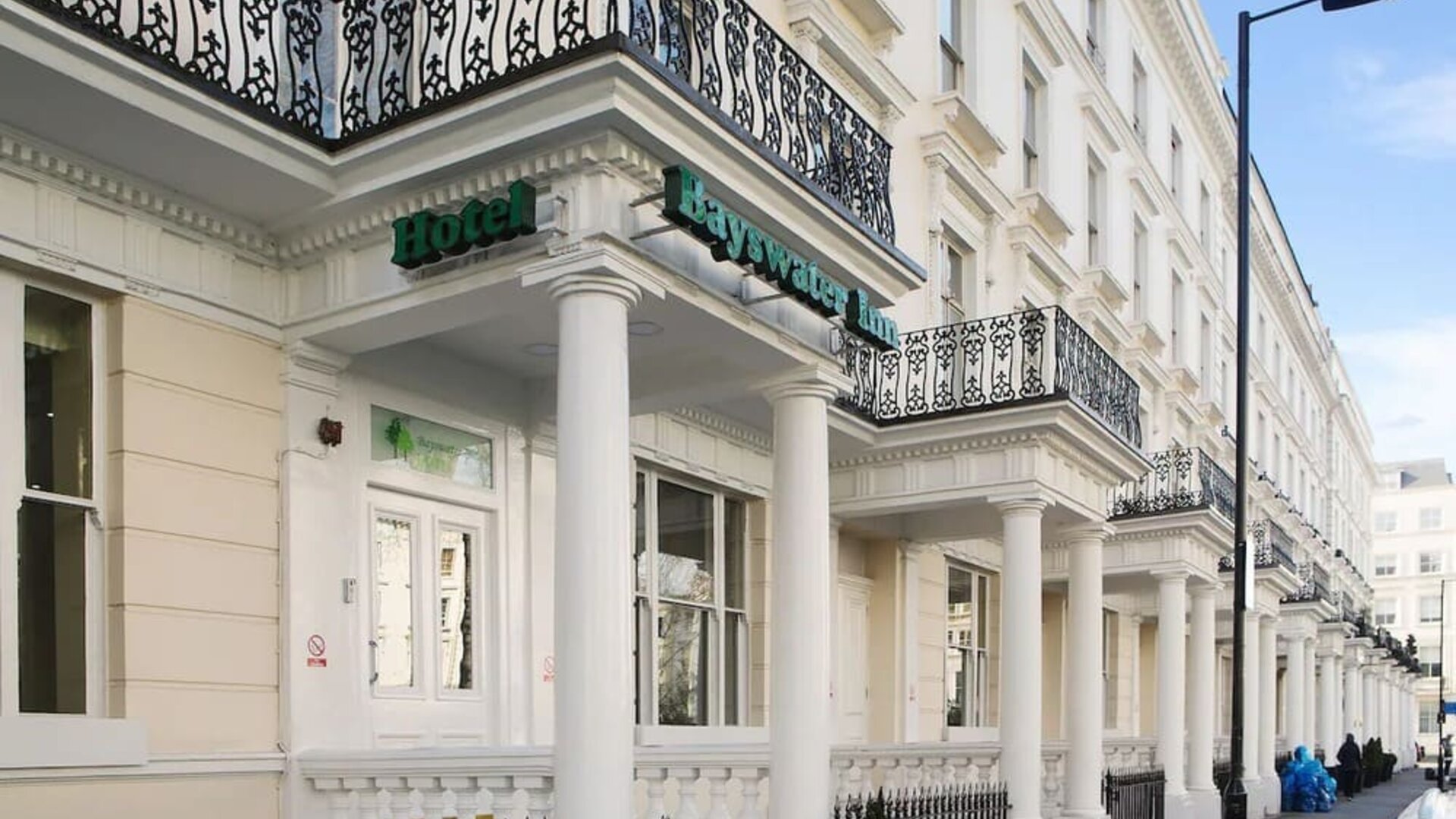 Entrance at The Bayswater Inn Hotel.