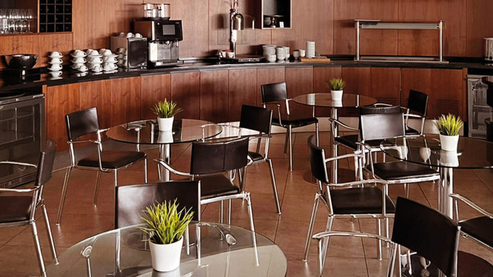 Dining area perfect for coworking at Blush Lounge By Plaza Premium Group, Departures (LHR).