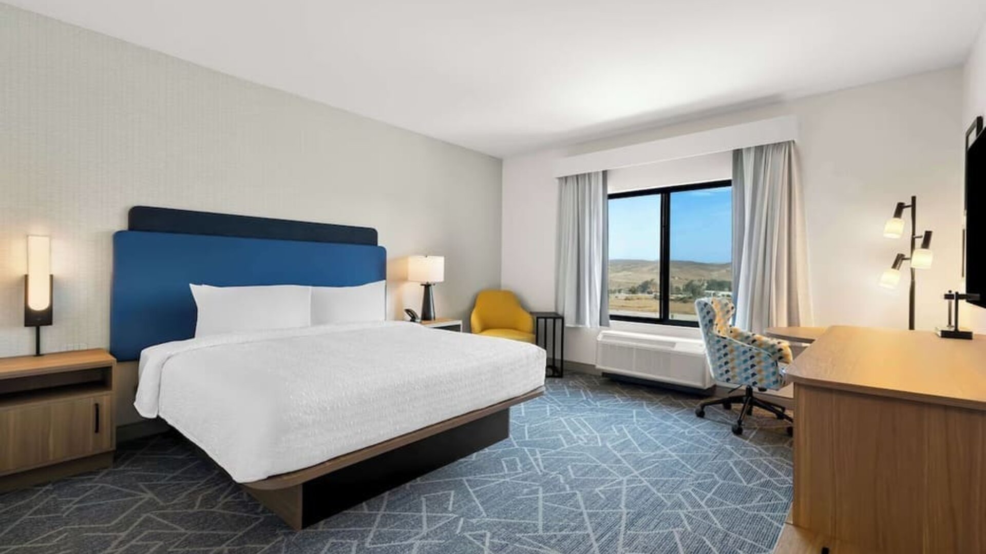 Romantic king room at Hampton Inn & Suites Corona, CA.