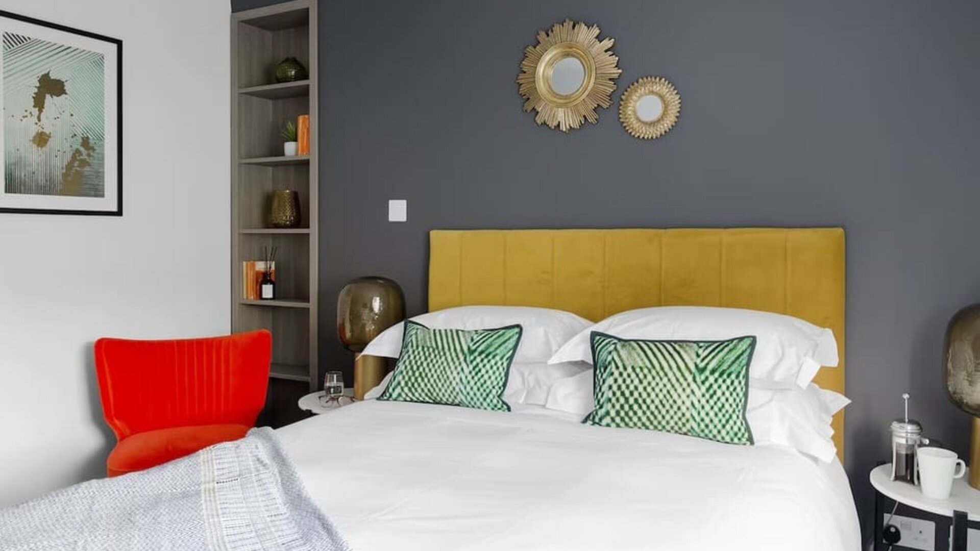 Day use room at The Lodge - Putney Hotel.