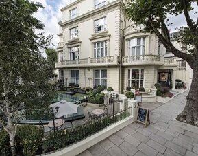 Exterior of The Colonnade Hotel.