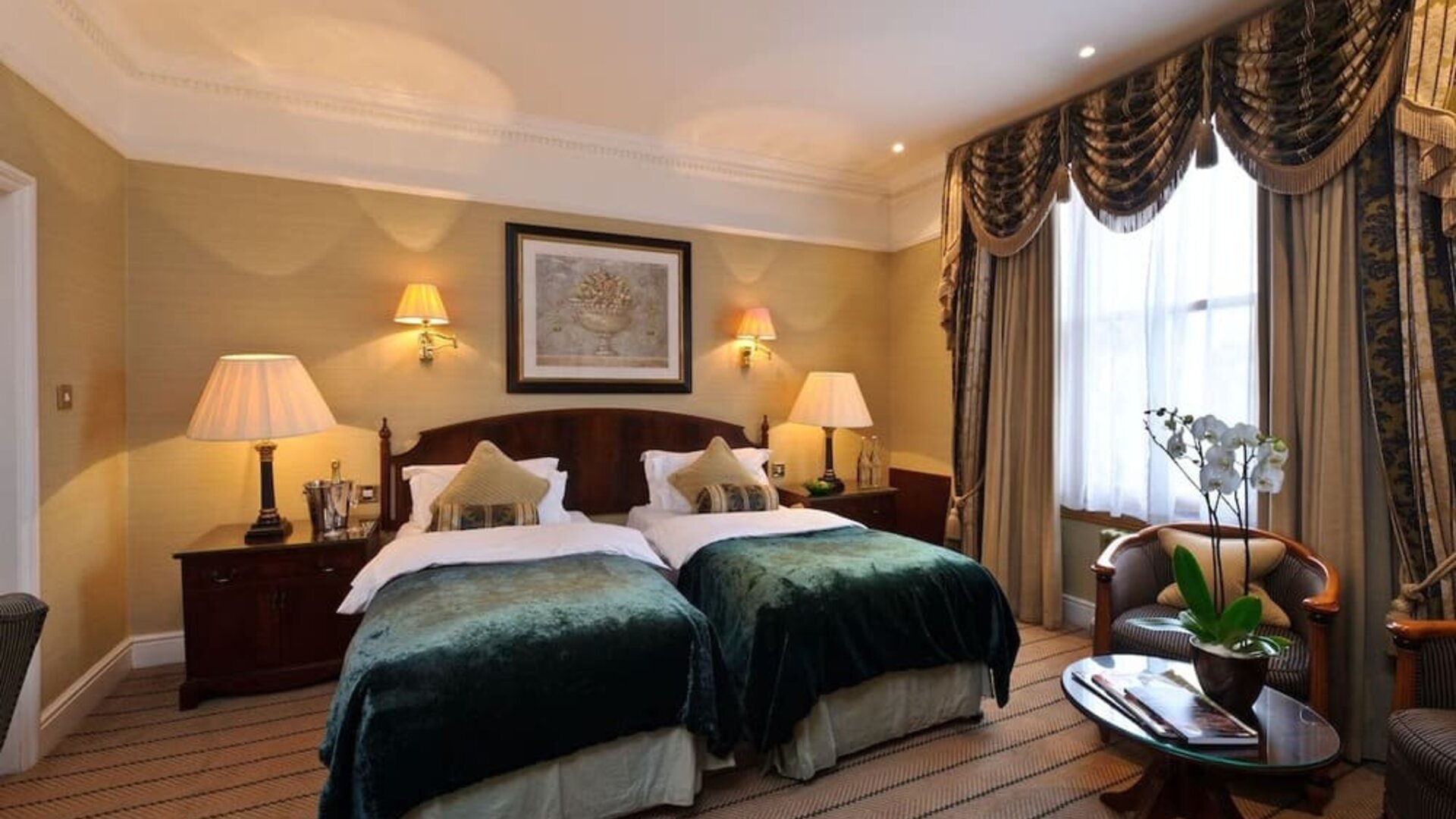 Day use twin room at The Colonnade Hotel.