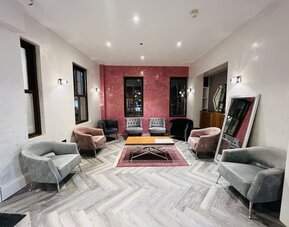 Lobby lounge at Cheshire Hotel.