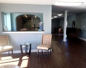 Lobby area at Blue Way Inn & Suites Wichita East.