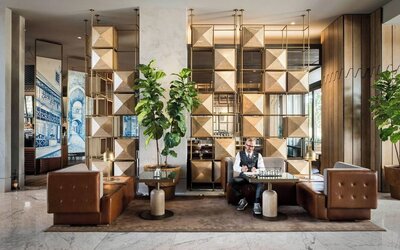 Lobby and coworking lounge at Hotel Nia, Autograph Collection.