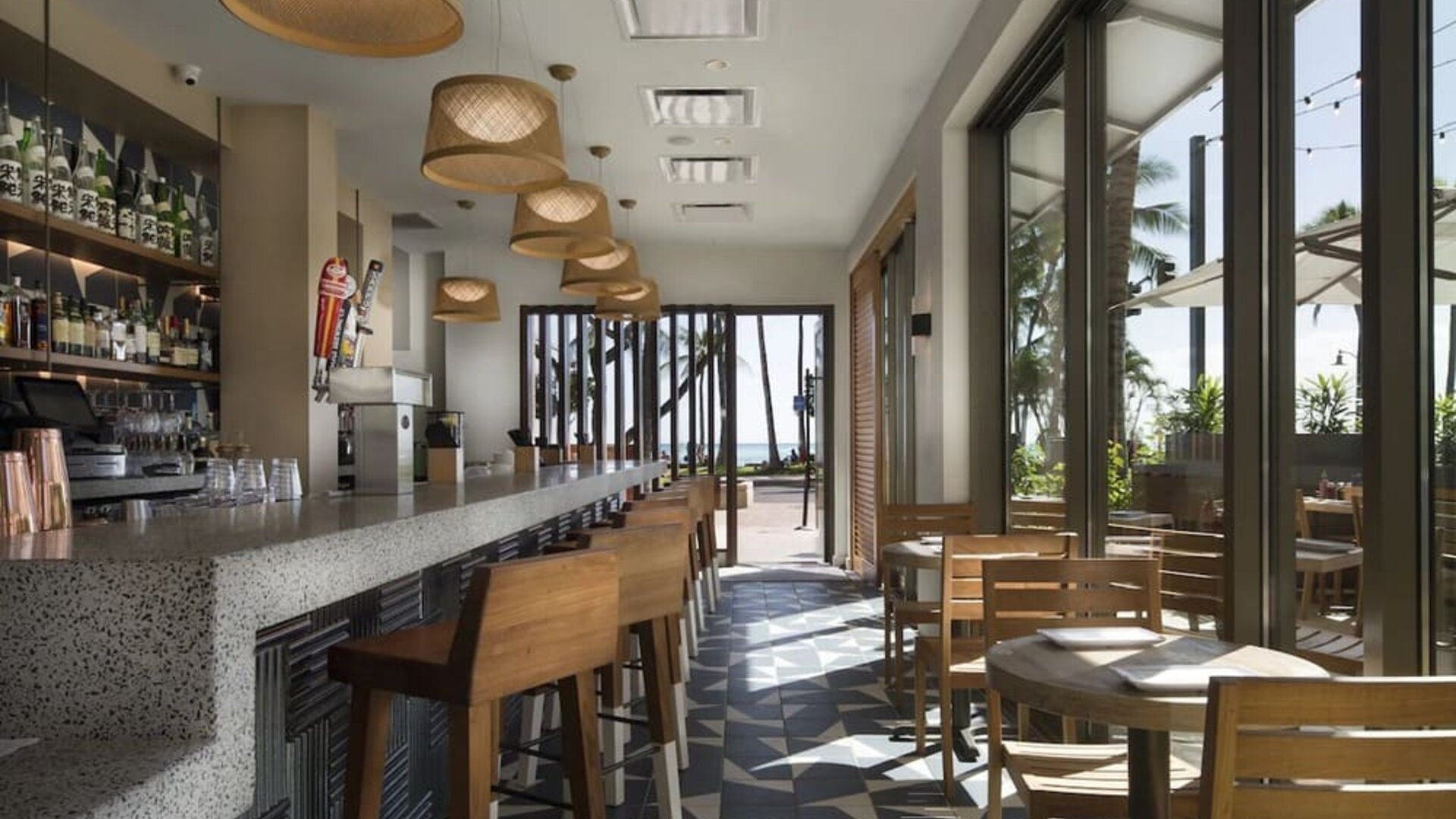 Hotel bar at Alohilani Resort Waikiki Beach.