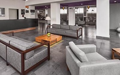 City Express Plus Patio Universidad