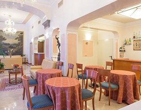 Strozzi Palace Hotel