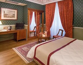 Strozzi Palace Hotel