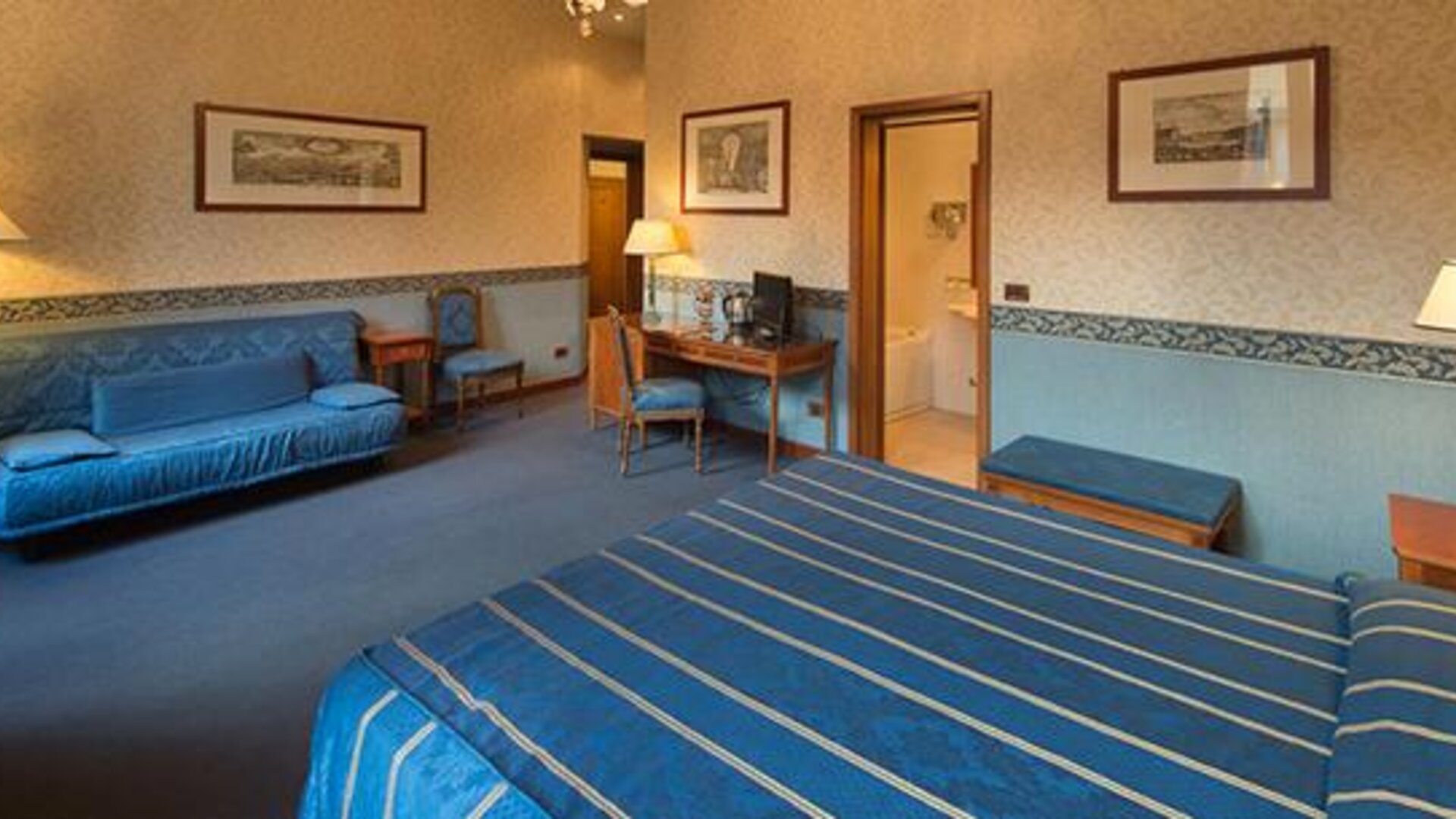 Strozzi Palace Hotel