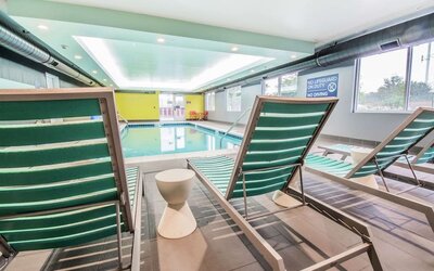 Refreshing indoor pool at Tru By Hilton Bowling Green.