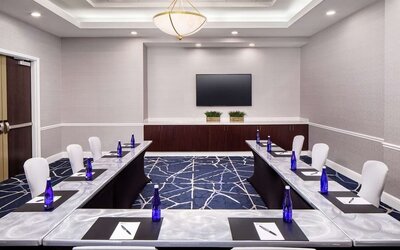Professional meeting room at Hilton Garden Inn Washington DC Downtown.