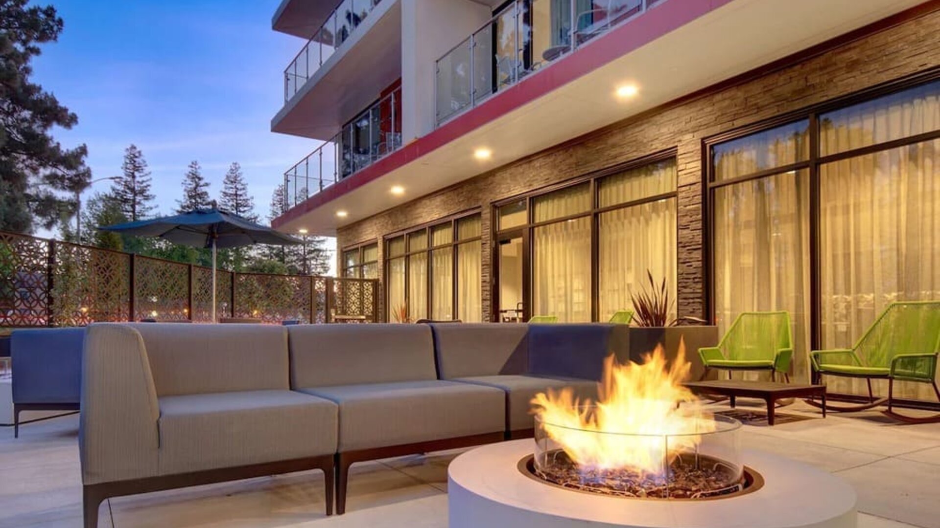 Firepit in courtyard perfect for coworking at Hampton Inn & Suites Sunnyvale Silicon Valley.
