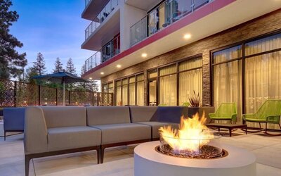 Firepit in courtyard perfect for coworking at Hampton Inn & Suites Sunnyvale Silicon Valley.