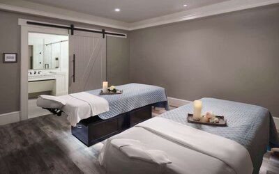 Couple treatment rooms available at Embassy Suites By Hilton Myrtle Beach Oceanfront Resort.