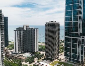 City views at Swissotel Chicago.