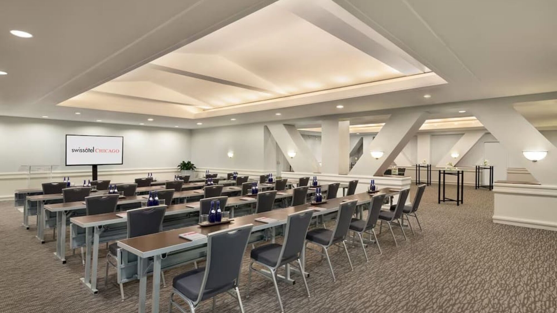 Conference room at Swissotel Chicago.