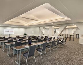 Conference room at Swissotel Chicago.