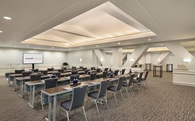 Conference room at Swissotel Chicago.