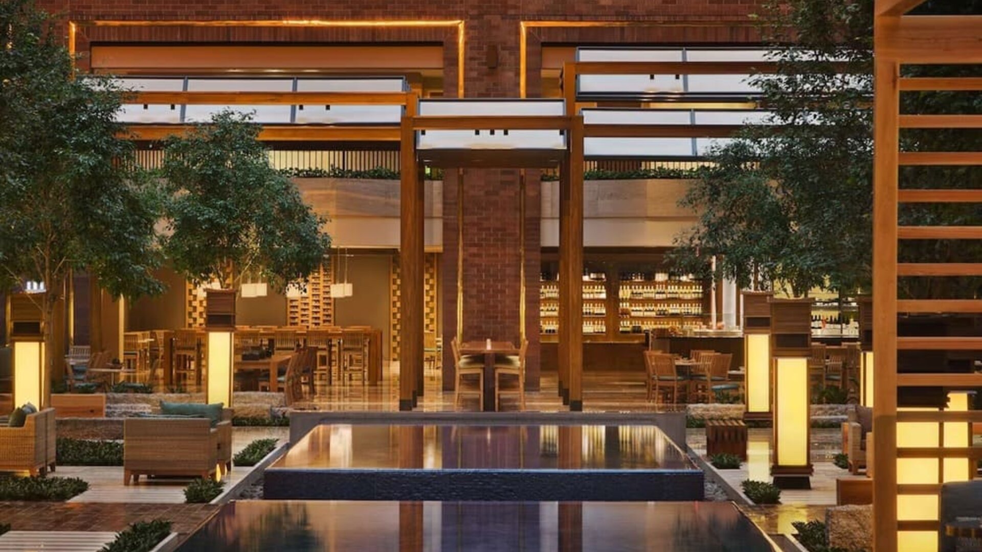 Lobby and coworking lounge at Hilton Anatole.
