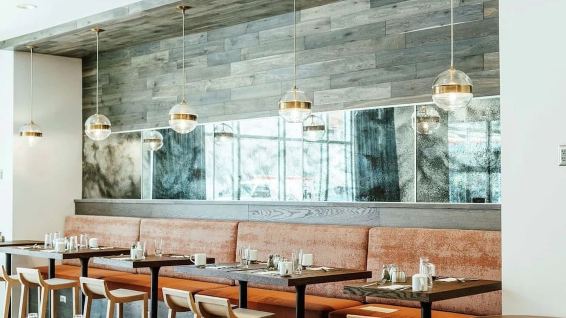 Dining area perfect for coworking at Hilton Garden Inn Denver Union Station.
