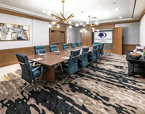 Professional meeting room at DoubleTree By Hilton Tulsa - Warren Place.