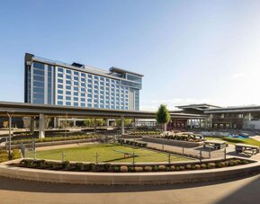 Hotel exterior at Hilton BNA Nashville Airport Terminal.
