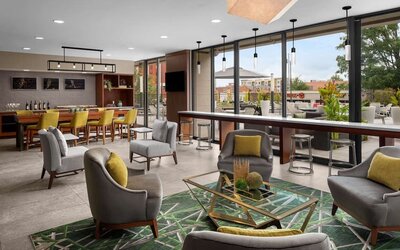 Elegant dining area perfect for co-working at Hilton Birmingham At UAB.