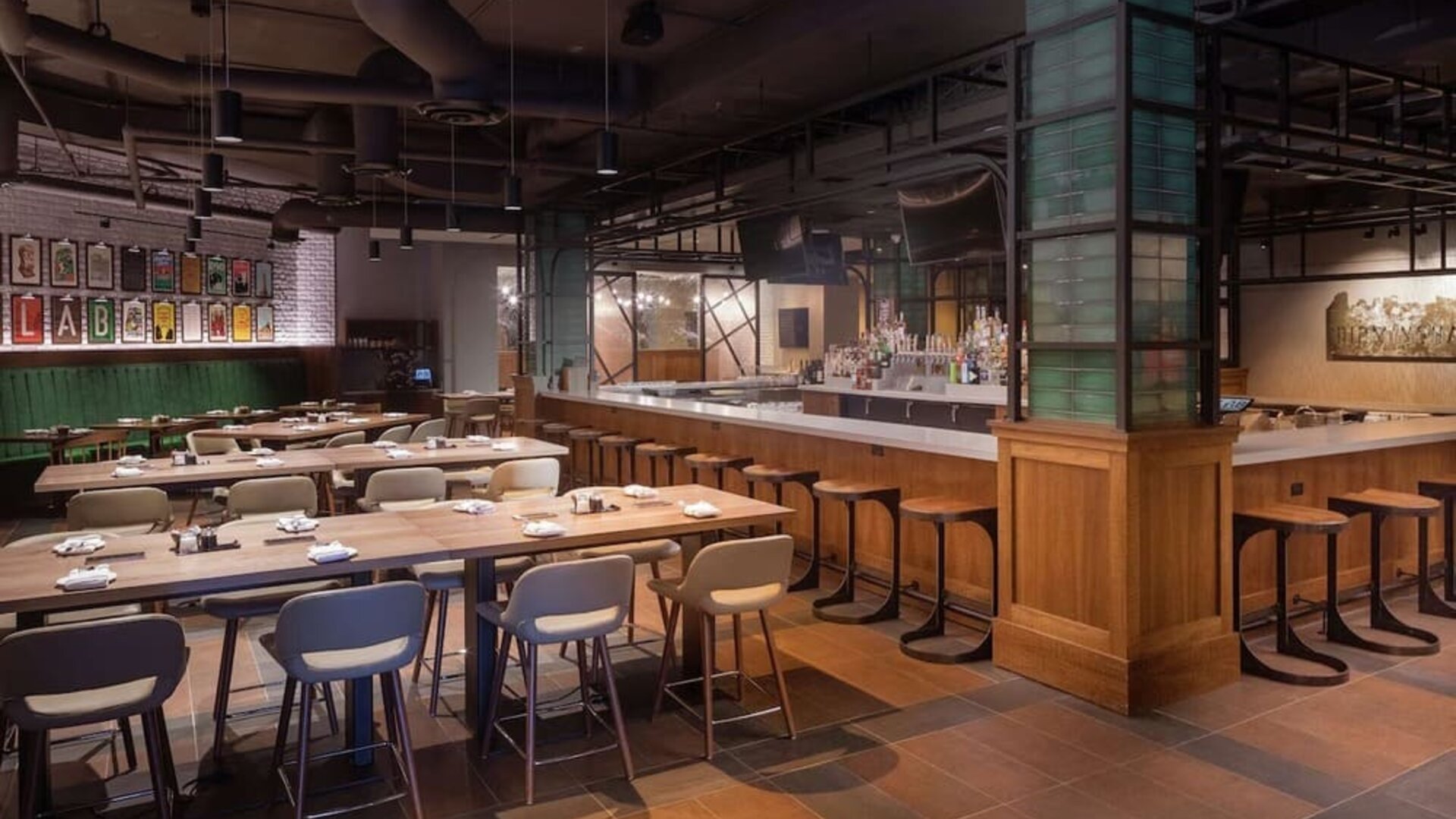 Hotel bar at Hilton Birmingham At UAB.