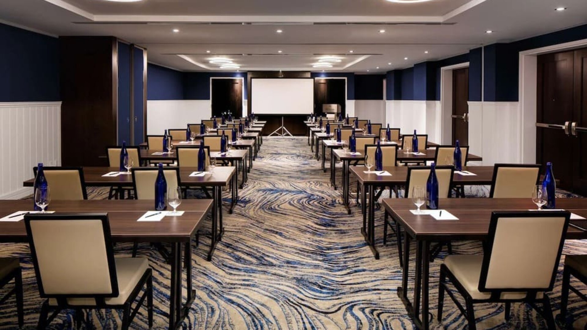 Professional meeting room at Hilton Brooklyn New York.