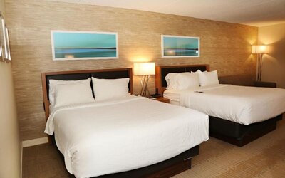 Day use twin room at EnVision Hotel And Conference Center Mansfield Foxboro.