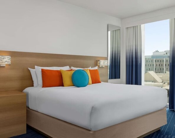 King bed at The Art Hotel Denver.