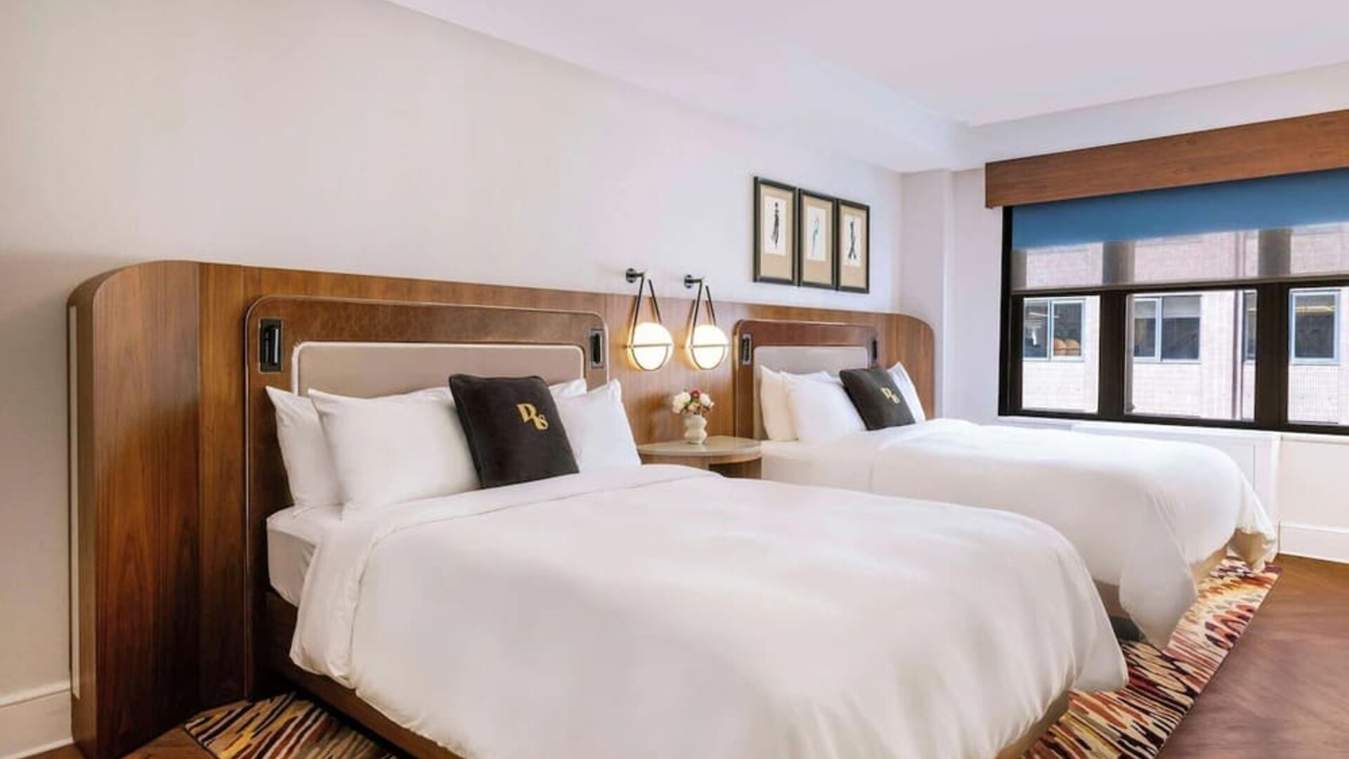 Day use twin room at The Benjamin Royal Sonesta New York.