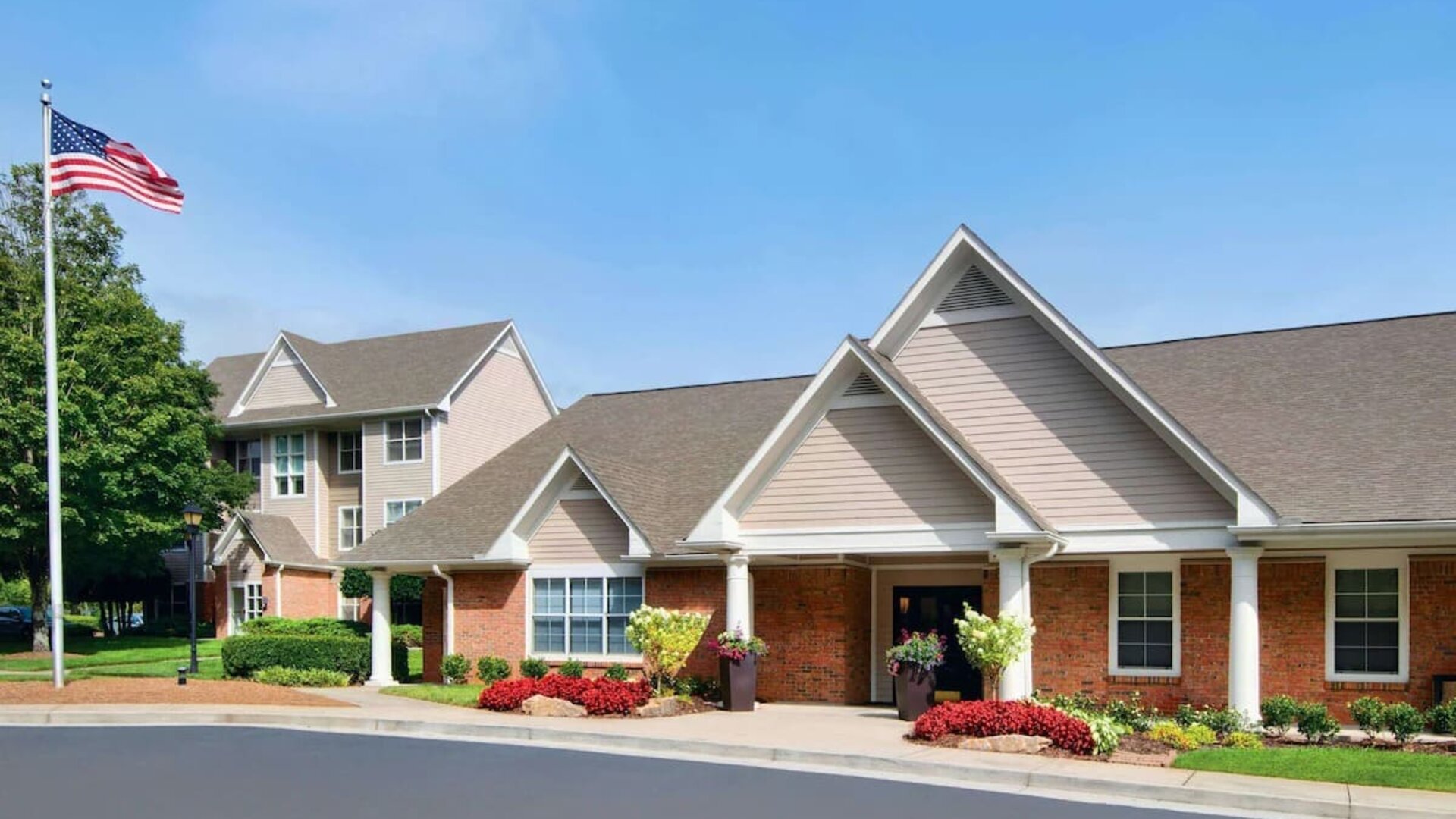 Exterior of Sonesta ES Suites Atlanta Alpharetta North Point Mall.