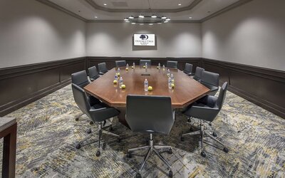 Meeting room at DoubleTree By Hilton Modesto.