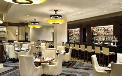 Hotel bar at Hilton Bellevue.