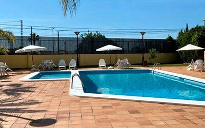 Hospedium Hotel Abril