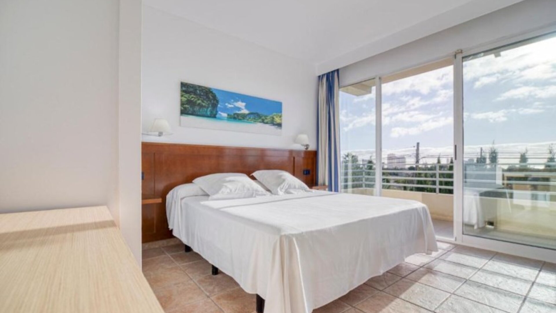 Hospedium Hotel Abril