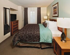 Standard day use room at Sonesta ES Suites Dallas Las Colinas.