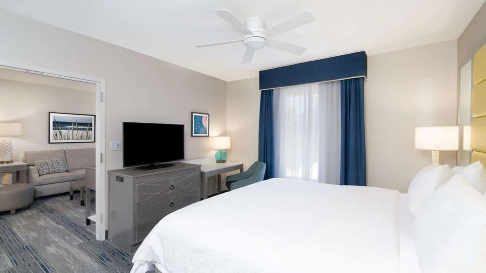 Day use room with living area at Hampton Inn & Suites Amelia Island-Historic Harbor Front.