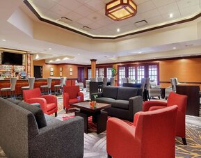 Lobby and coworking lounge at DoubleTree By Hilton Lisle-Naperville.