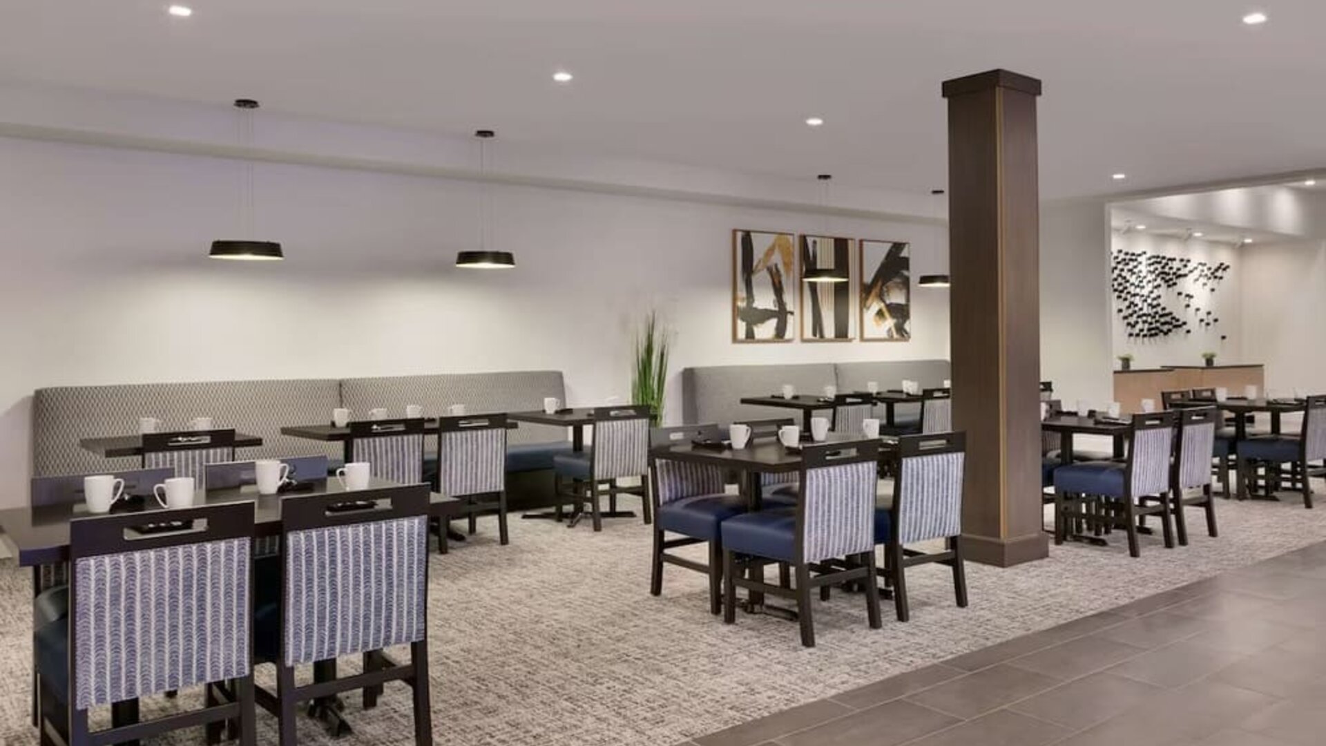 Breakfast area perfect for coworking at DoubleTree By Hilton Canton Downtown.