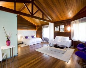 Hotel Complejo La Cigueña