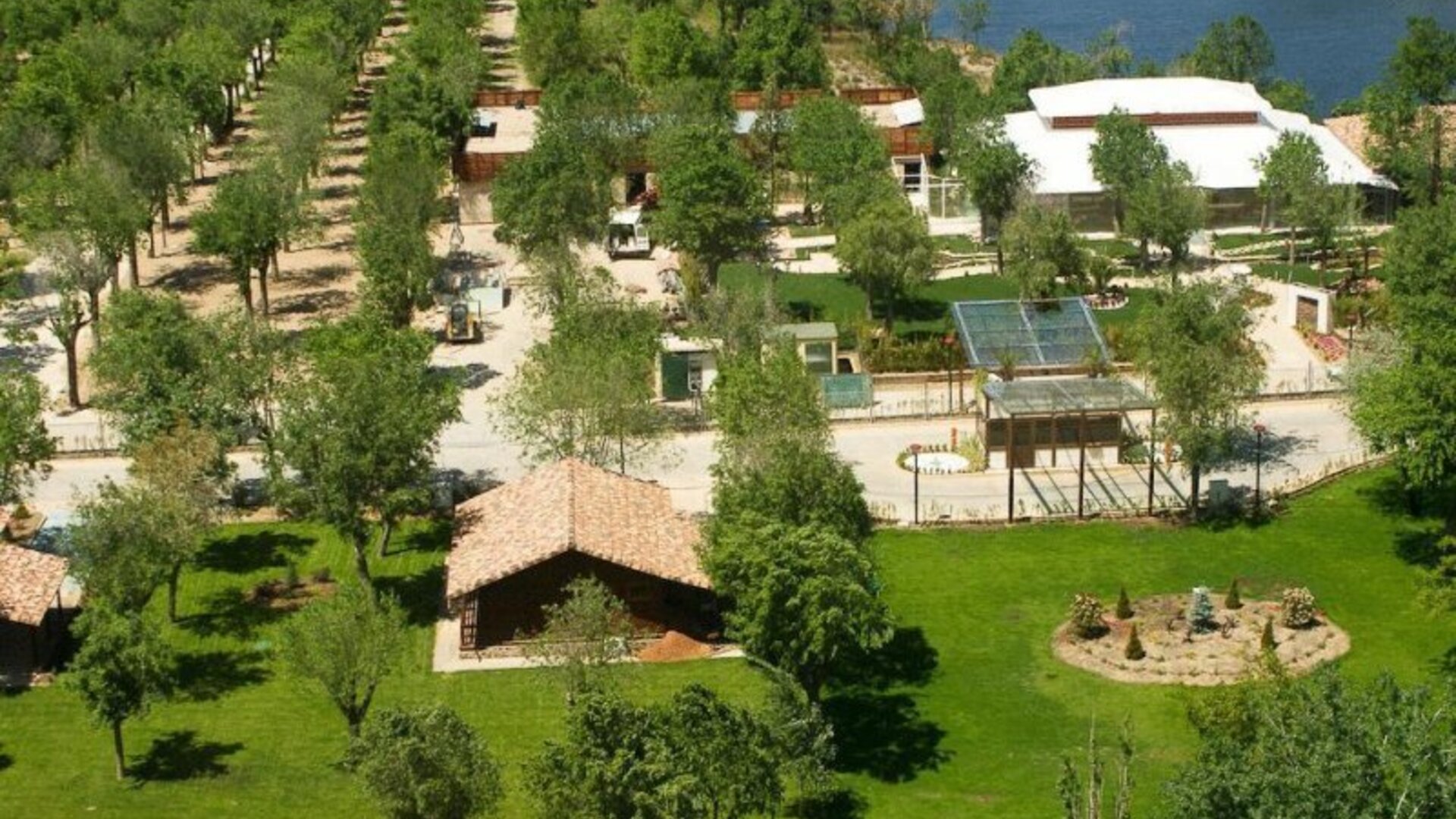 Hotel Complejo La Cigueña